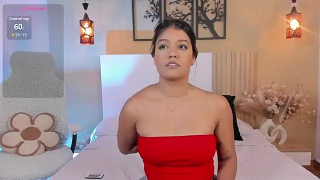 Camila Bustamante online show from 11.20.25