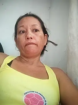 marinita13 online show from 09.12.25