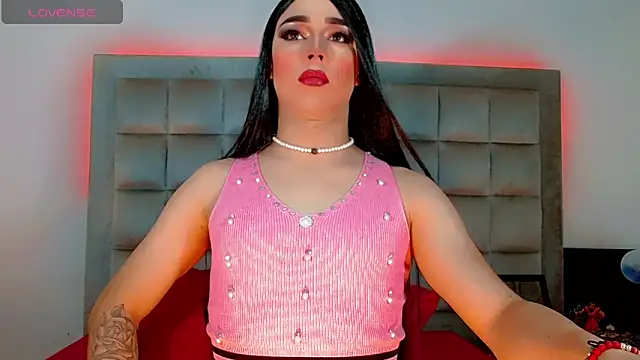 Snapshot of AmazingMistressNathy chatting on 11.15.25 AmazingMistressNathy online show from 11.15.25