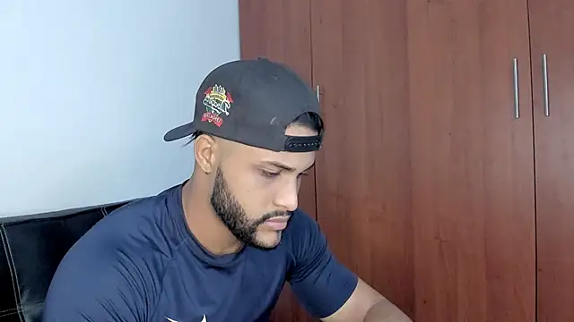 Pier Simons online show from 10.19.25