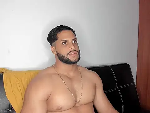 Pier Simons online show from 01.12.26