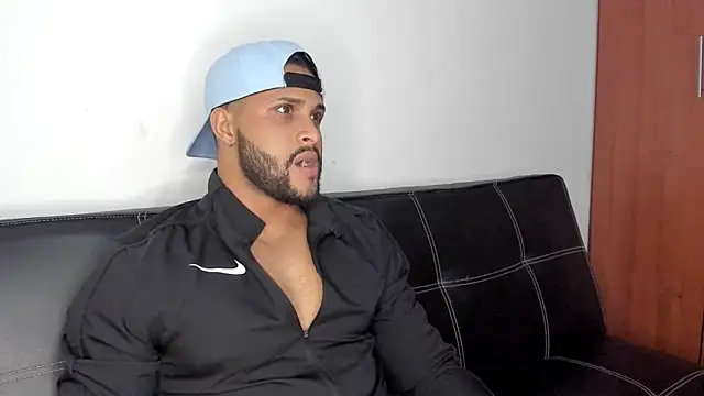 Pier Simons online show from 01.17.26