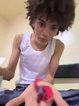 Max Rain online show from 02.12.26