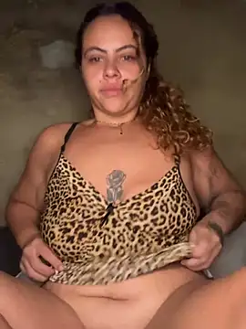 Snapshot of Chloe_Leaozinho chatting on 05.19.26 Chloe Leaozinho online show from 05.19.26