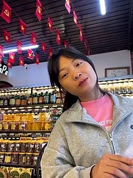 Snapshot of Phayphay77 chatting on 09.18.25 Phayphay77 online show from 09.18.25