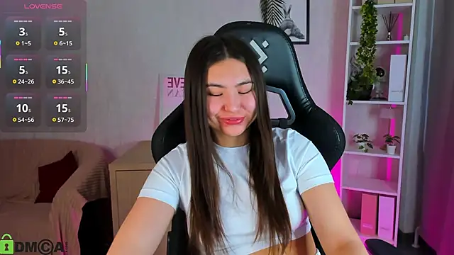 Snapshot of Megan_Williamms chatting on 11.29.25 Megan Williamms online show from 11.29.25