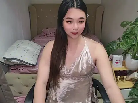 Snapshot of Ts-yoshi chatting on 07.06.26 Ts-yoshi online show from 07.06.26