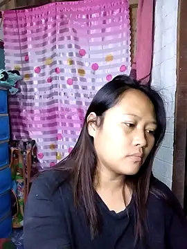 Snapshot of pretty_me092121 chatting on 10.15.25 pretty me092121 online show from 10.15.25