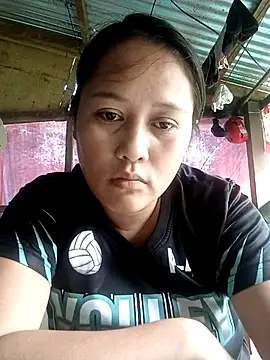 Snapshot of pretty_me092121 chatting on 11.06.25 pretty me092121 online show from 11.06.25