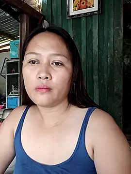 Snapshot of pretty_me092121 chatting on 11.08.25 pretty me092121 online show from 11.08.25