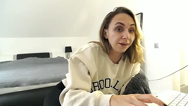 Snapshot of ArabianMalikah chatting on 02.24.26 ArabianMalikah online show from 02.24.26