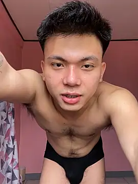 Snapshot of JerichoGutierez chatting on 03.19.26 JerichoGutierez online show from 03.19.26