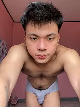 Snapshot of JerichoGutierez chatting on 03.25.26 JerichoGutierez online show from 03.25.26