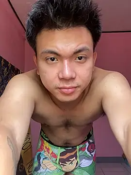 Snapshot of JerichoGutierez chatting on 07.17.26 JerichoGutierez online show from 07.17.26