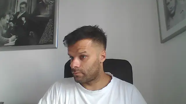 Snapshot of FROCETTO93 chatting on 09.12.25 FROCETTO93 online show from 09.12.25