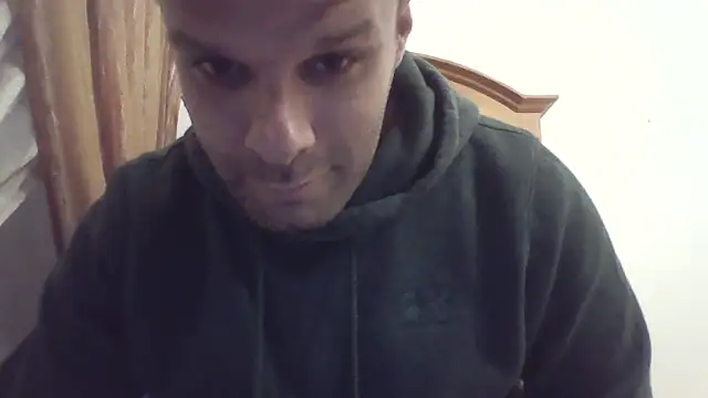 Snapshot of FROCETTO93 chatting on 10.19.25 FROCETTO93 online show from 10.19.25