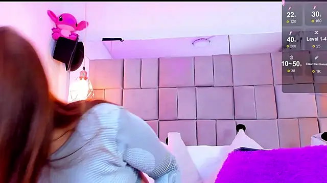 Snapshot of antoneella_jones chatting on 11.11.25 antoneella jones online show from 11.11.25