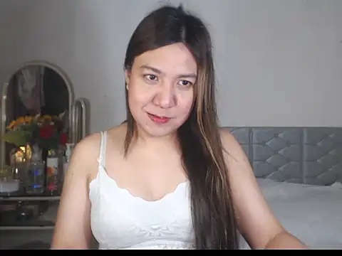 stellahugeX online show from 01.09.26