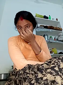 Snapshot of Payal-0143 chatting on 09.08.25 Payal-0143 online show from 09.08.25