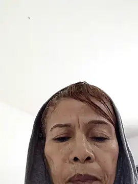 Merybeks online show from 10.04.25