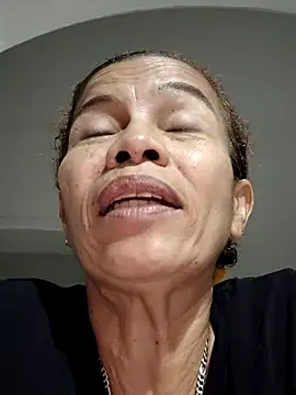 Merybeks online show from 10.21.25