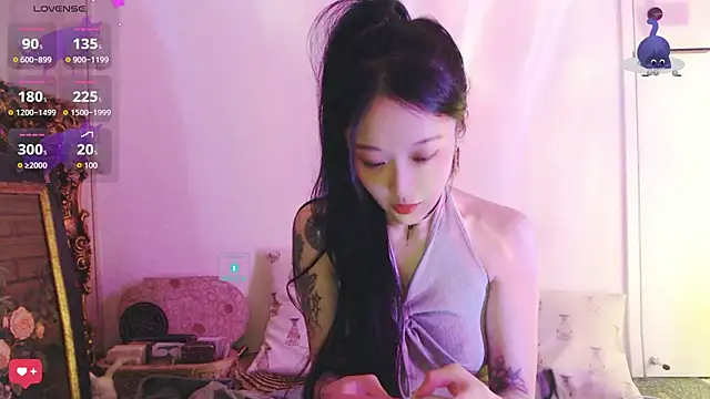 Etherealcat33 online show from 10.22.25