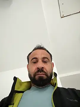 Snapshot of mykelem chatting on 05.17.26 mykelem online show from 05.17.26
