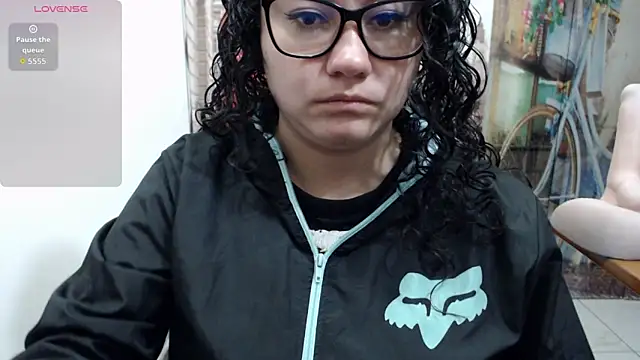 Snapshot of greeneyes_nurse chatting on 09.23.25 greeneyes nurse online show from 09.23.25