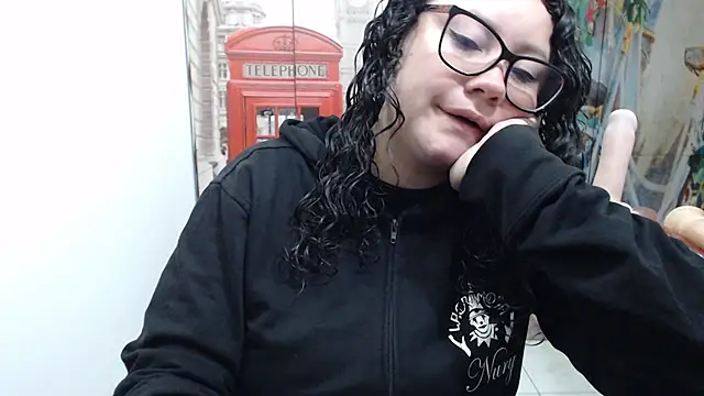 Snapshot of greeneyes_nurse chatting on 10.09.25 greeneyes nurse online show from 10.09.25