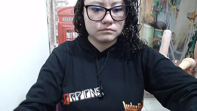 Snapshot of greeneyes_nurse chatting on 10.16.25 greeneyes nurse online show from 10.16.25