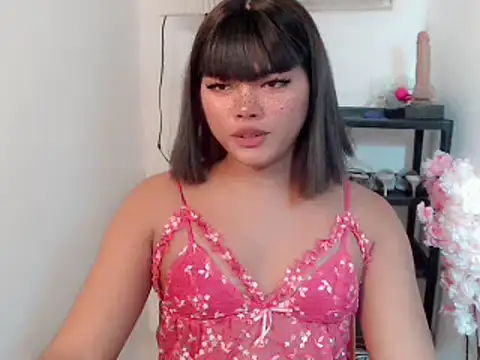 FROXXX21 online show from 06.06.26