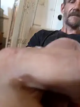 Hungwell1515 online show from 09.17.25