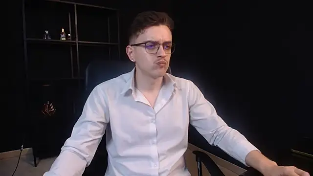 Snapshot of FelixStarkk chatting on 05.21.26 FelixStarkk online show from 05.21.26