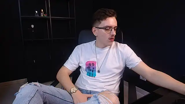 Snapshot of FelixStarkk chatting on 05.28.26 FelixStarkk online show from 05.28.26