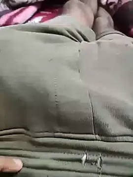 Snapshot of happy88886 chatting on 11.25.25 happy88886 online show from 11.25.25