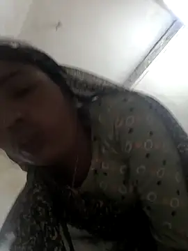 Snapshot of Hot_raaani chatting on 02.11.26 Hot raaani online show from 02.11.26