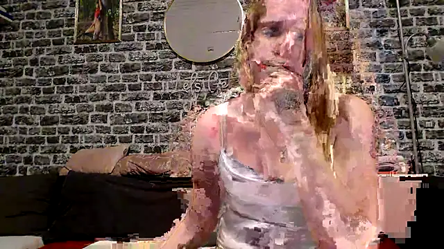 Snapshot of SexyMilf_37 chatting on 05.13.26 SexyMilf 37 online show from 05.13.26