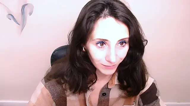 Snapshot of AlissaJersi chatting on 11.17.25 AlissaJersi online show from 11.17.25