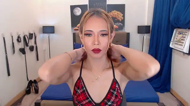 PreciousAmore online show from 09.13.25