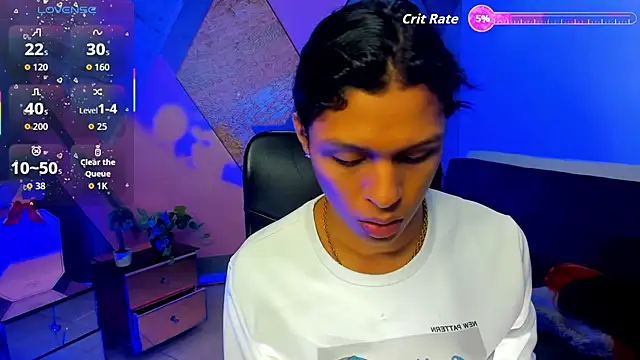 Snapshot of keytinthomson_ chatting on 10.10.25 keytinthomson online show from 10.10.25