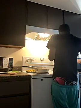 Snapshot of Dolla-Billlz chatting on 11.09.25 Dolla-Billlz online show from 11.09.25