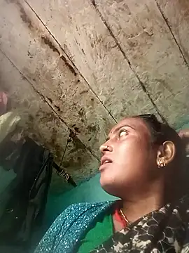 Snapshot of Hot_chinkiji chatting on 02.01.26 Hot chinkiji online show from 02.01.26