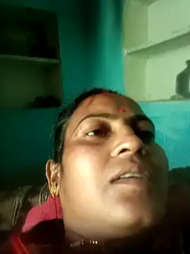 Snapshot of Hot_chinkiji chatting on 02.14.26 Hot chinkiji online show from 02.14.26