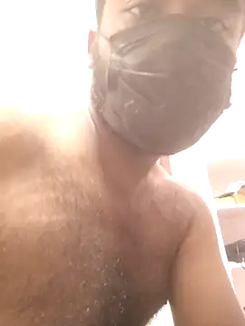 00USER online show from 09.25.25