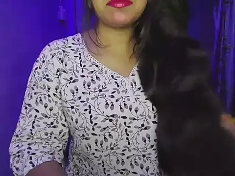 Naina 007 online show from 10.14.25