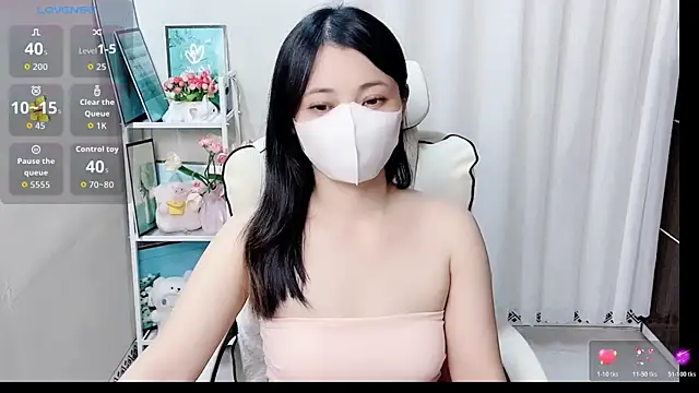 phuongnhi  online show from 05.25.26