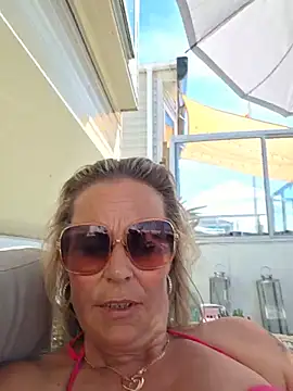 Mrs-Aurora online show from 05.24.26