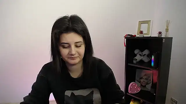 Katrin kiss  online show from 01.08.26