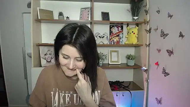 Katrin kiss  online show from 04.07.26