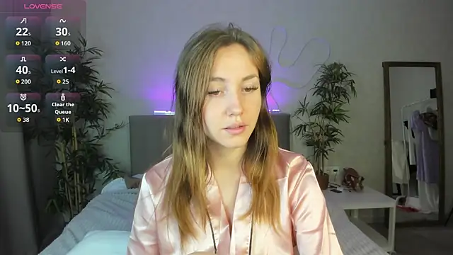 Luna G0ld online show from 10.10.25